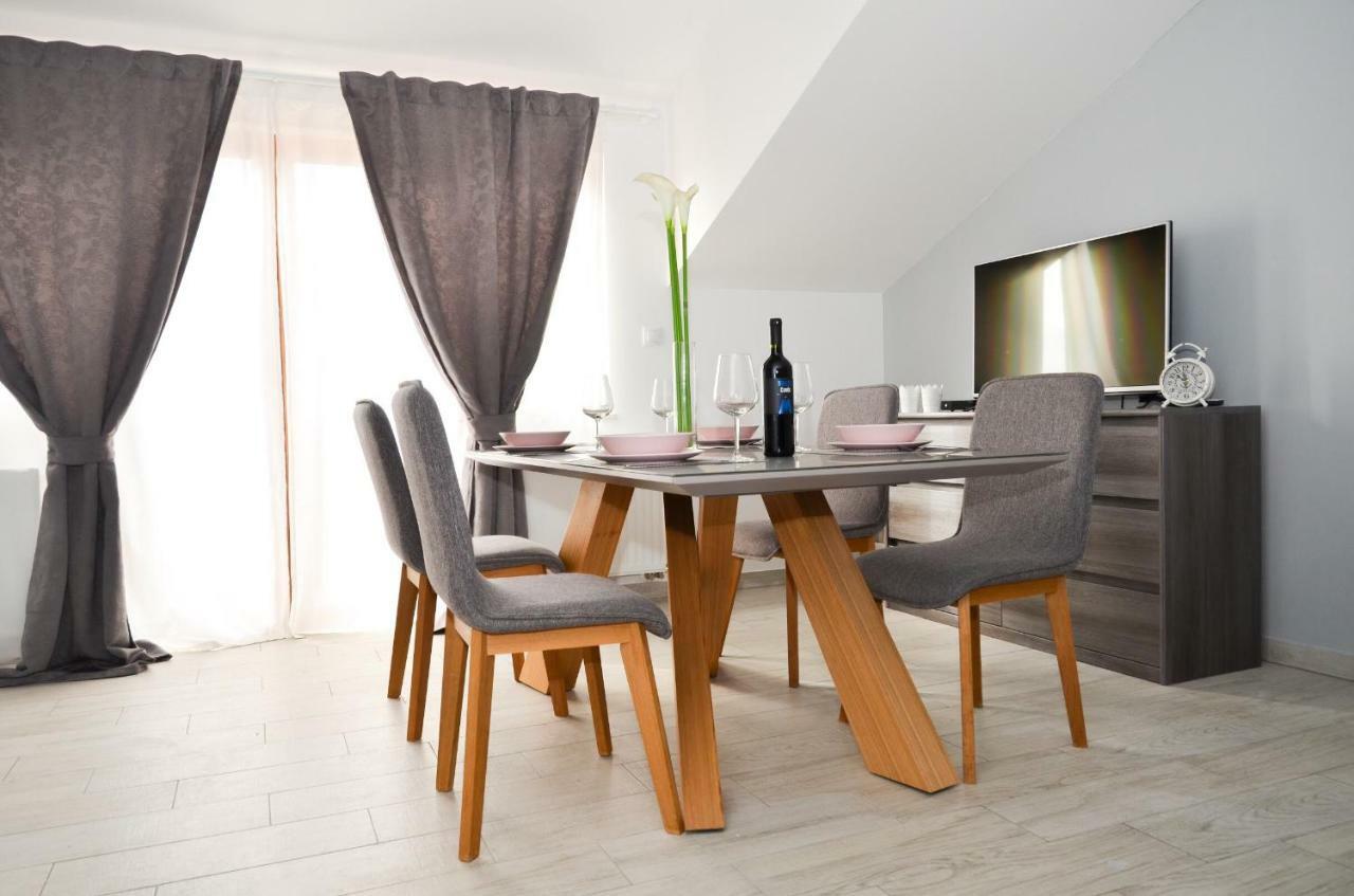 Marazul Apartments Povljana Buitenkant foto