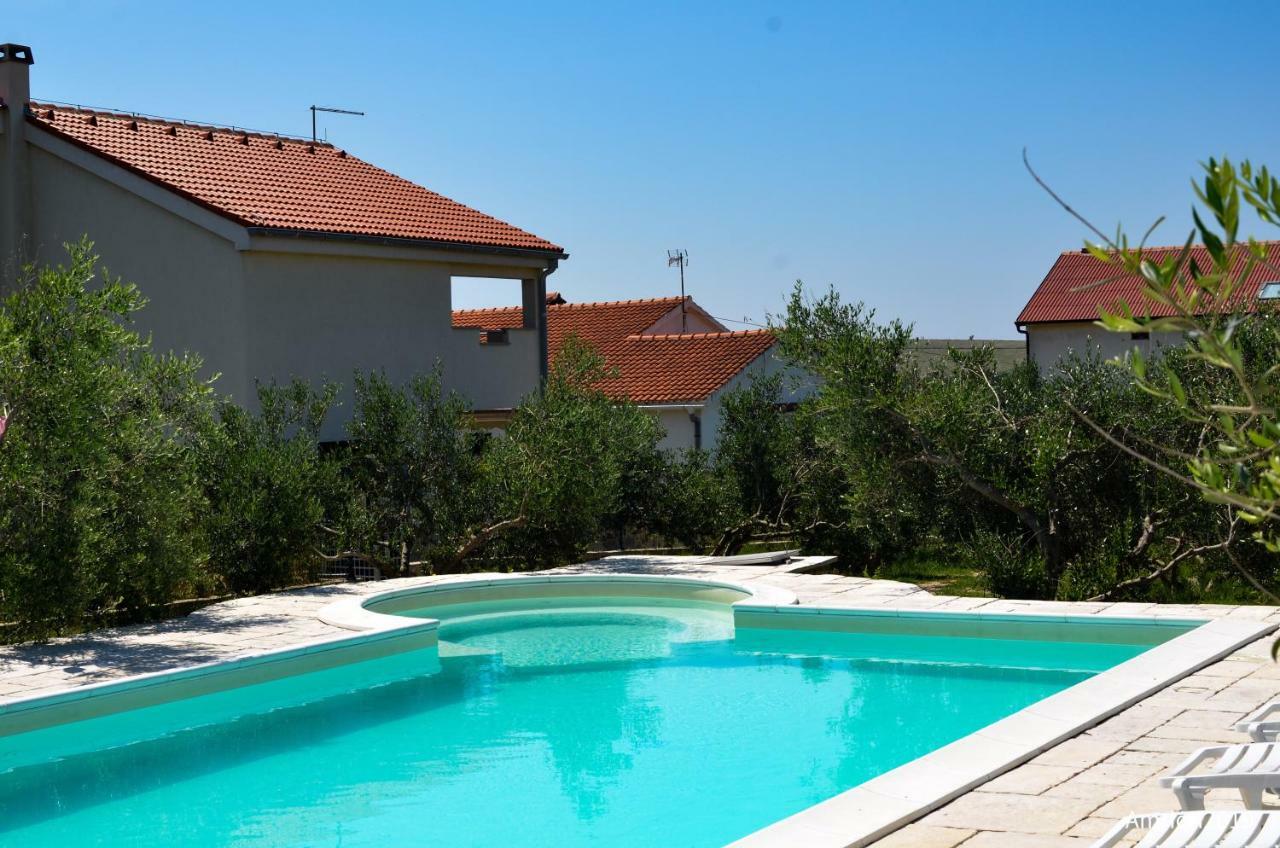 Marazul Apartments Povljana Buitenkant foto